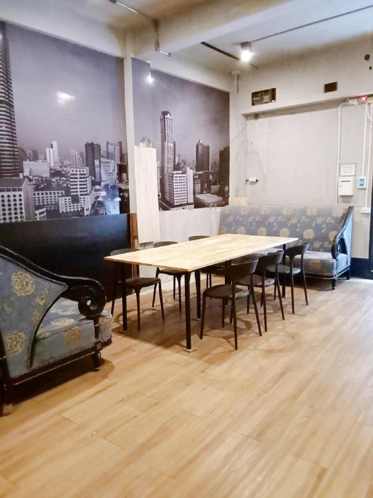 Go Inn Silom โกอินน์ สีลม - สถานีรถไฟฟ้าเซนต์หลุยส์ Bangkok Exterior photo